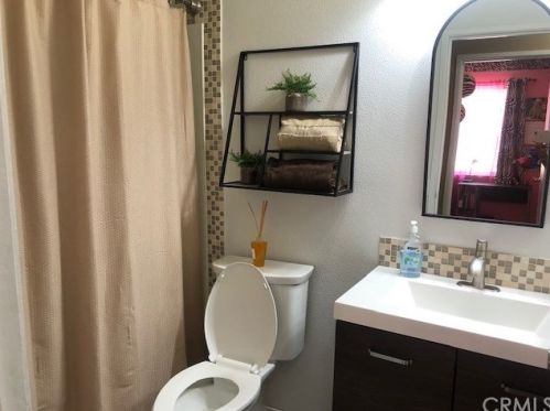 2845 Shalimar Pl, Riverside CA  92504-4315 exterior