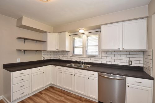 3009 77 St, Milwaukee WI 53222-5018 exterior