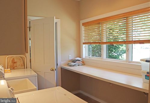 36161 Tarpon Dr, Lewes DE  19958-5052 exterior