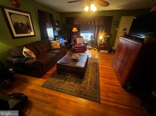538 Willow St, Pottstown, PA 19464-4526