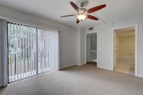 1312 13th Ct, West Palm Beach FL  33410-5111 exterior