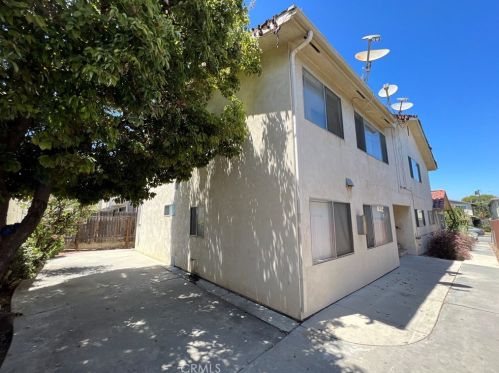 4300 5th St, Long Beach CA  90814-2912 exterior