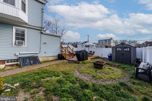 414 Monmouth St, Gloucester NJ  08030-1722 exterior