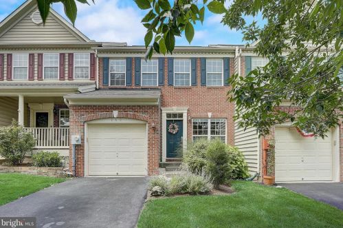 140 Penns Manor Dr, Kennett Sq, PA 19348-4713