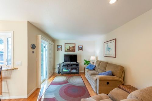 1531 Johnson Ave, San Jose CA  95129-4714 exterior