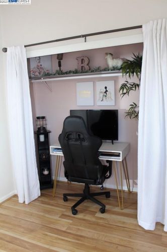 28378 Bradshire Rd, Hayward CA  94545-4818 exterior