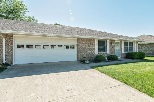4878 Brannan Dr, Springfield, OH 45502-9255