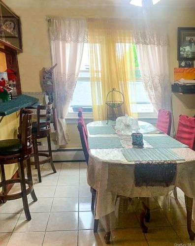 48 Rochelle Ter, Mount Vernon NY 10550-1127 exterior