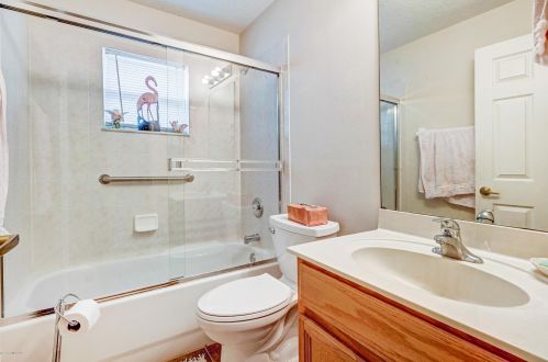 1714 Ficus Pt Dr, Melbourne FL  32940-1539 exterior