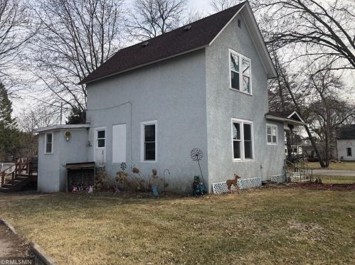 600 4th St, Little Falls MN  56345-1253 exterior