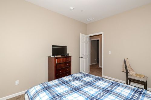 1381 Tevin Way, Madera CA  93637-6508 exterior