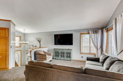 509 9th Ave, South Saint Paul, MN 55075-1610