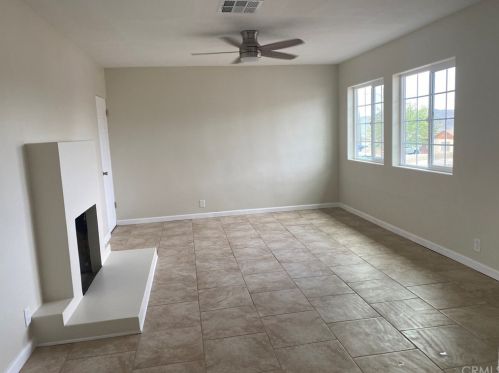 836 1 Ave, Barstow CA  92311-3825 exterior