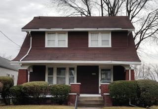 3006 11th St, Canton, OH 44710-2030