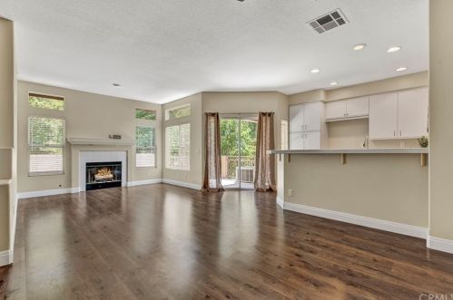 1292 Country Glen Way, Anaheim, CA 92808-2628