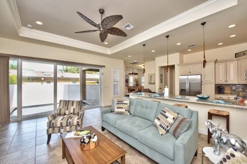 730 95th Ave, Naples FL  34108-2457 exterior