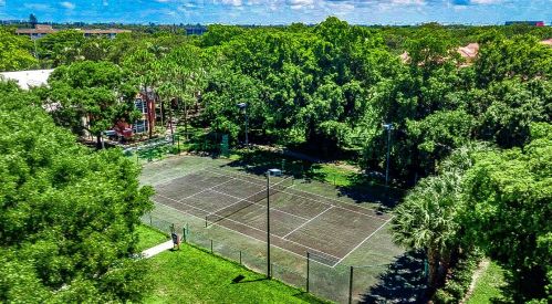 1011 Crystal Way, Delray Beach FL 33444-1038 exterior