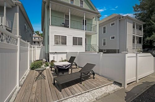 17 Hancock St, Salem MA 01970-4646 exterior