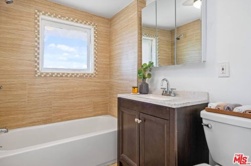 2083 Hanscom Dr, South Pasadena CA  91030-4011 exterior