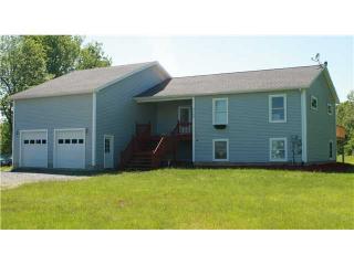 4760 Hall Rd, Holley, NY 14470-9726