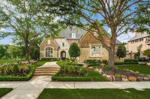 8035 Oak Point Dr, Frisco, TX 75034-7266