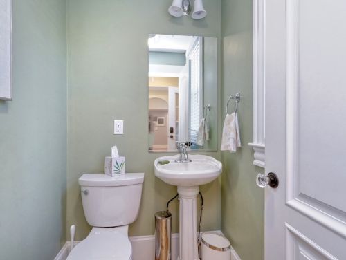 109 Commonwealth Ave, Boston MA exterior