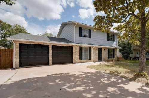 7303 Bucknell Dr, Austin TX  78723-1631 exterior