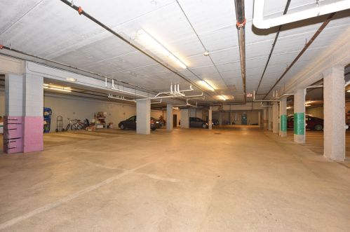 3710 Oakland Ave, Milwaukee WI 53211-2281 exterior