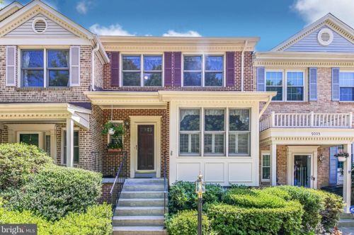 9003 Daum Ct, Springfield, VA 22153-2453