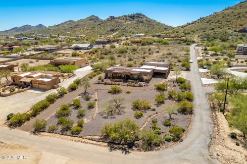 38509 34th Ave, Phoenix AZ 85053-2909 exterior