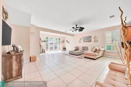 1578 191st Ave, Hollywood FL  33029-6149 exterior