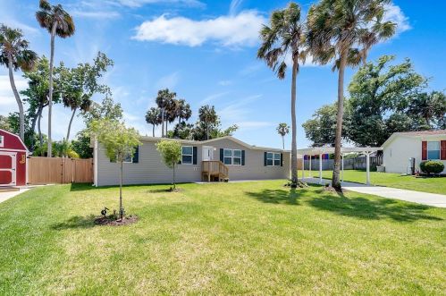 1137 Yaupon St, Daytona Beach, FL 32117-4030