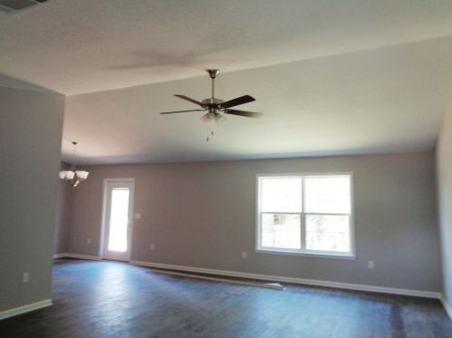 23 Ten Lake Dr, Defuniak Springs, FL 32433-4546