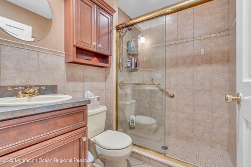 1809 Greenwood Ter, Belmar NJ 07719-2911 exterior