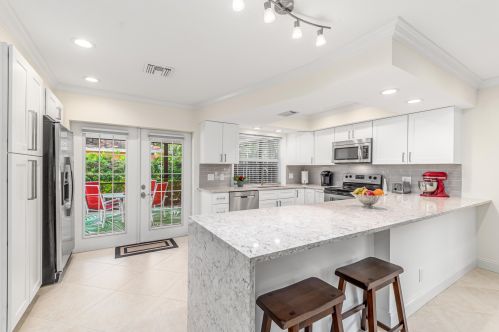 2602 Pepperwood Cir, West Palm Beach FL  33410-5249 exterior