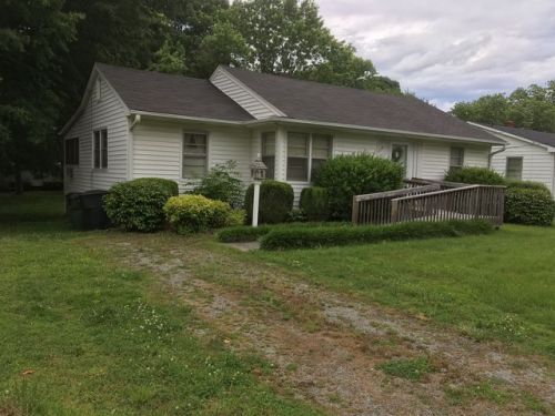 1718 Oklahoma Ave, Burlington, NC 27217-4248
