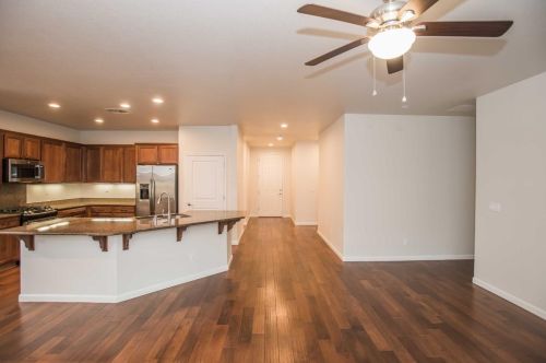 9950 Kennet Way, Elk Grove CA  95757-5118 exterior