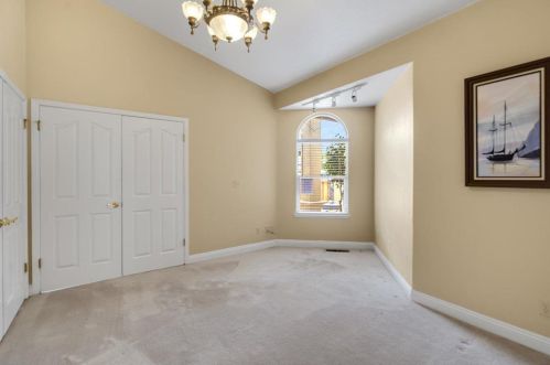 860 Valley Oak Dr, Hollister CA  95023-9155 exterior