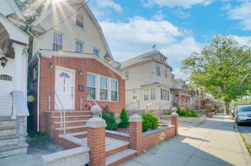 107-50 118th St, Jamaica, NY 11419-2302