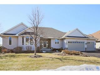 1428 Kingswood Ponds Rd, Saint Paul, MN 55122-2877