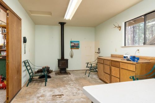 6832 Retreat Ln, Pacific House CA  95726-9465 exterior