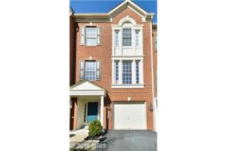 1047 Hotchkiss Pl, Fredericksburg, VA 22401-8404