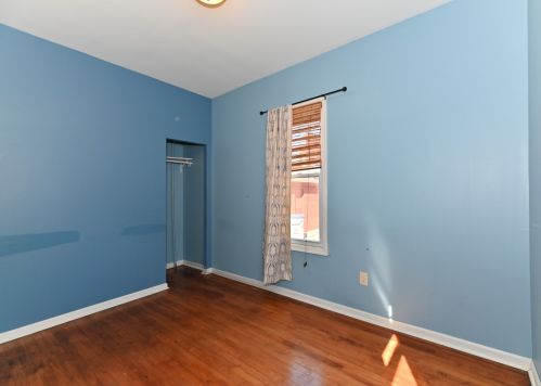 1218 35, Milwaukee WI 53215-1433 exterior