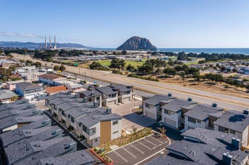 2430 Main St, Morro Bay, CA 93442-1552
