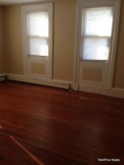 190 Knight St, Providence RI  02909-1121 exterior