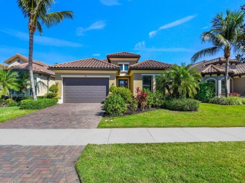 9100 Isla Bella Cir, Bonita Springs, FL 34135-7199