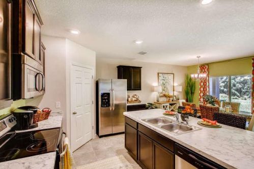 547 Ryder Rd, Fort Pierce FL  34953-6004 exterior