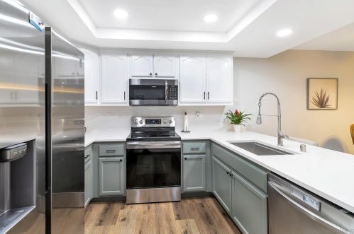 5364 Caminito Velasquez, San Diego CA  92124-1617 exterior