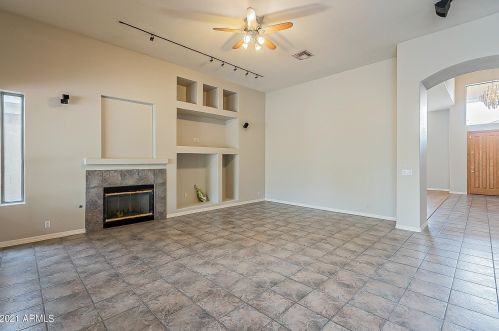 5330 Angela Dr, Scottsdale AZ 85254-6409 exterior