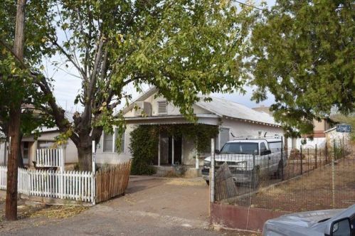 831 Sutherland St, Globe, AZ 85501-1159